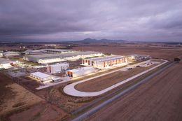 한화에어로스페이스, 호주 공장 2단계 증축 완료… 레드백 장갑차 생산 돌입