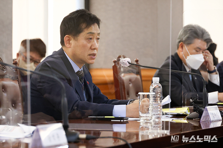 김주현 금융위원장이 26일 서울 중구 은행회관에서 열린 '2023년도 정책금융 자금공급 협약식'에 참석해 발언하고 있다. ⓒ정의철 기자