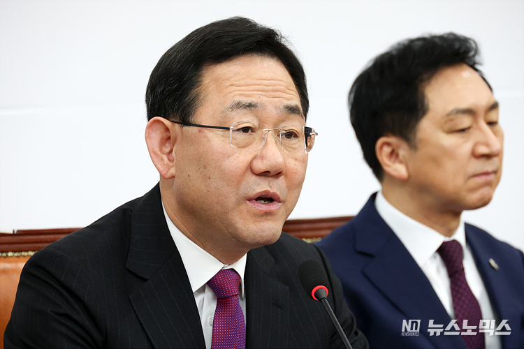 국민의힘 주호영 원내대표가 13일 서울 여의도 국회에서 열린 최고위원회의에 참석해 발언하고 있다. ⓒ정의철 기자