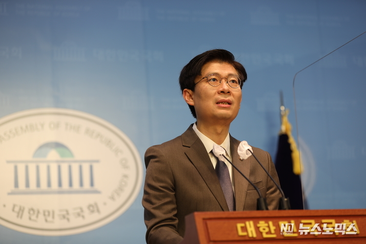 시대전환 조정훈 의원