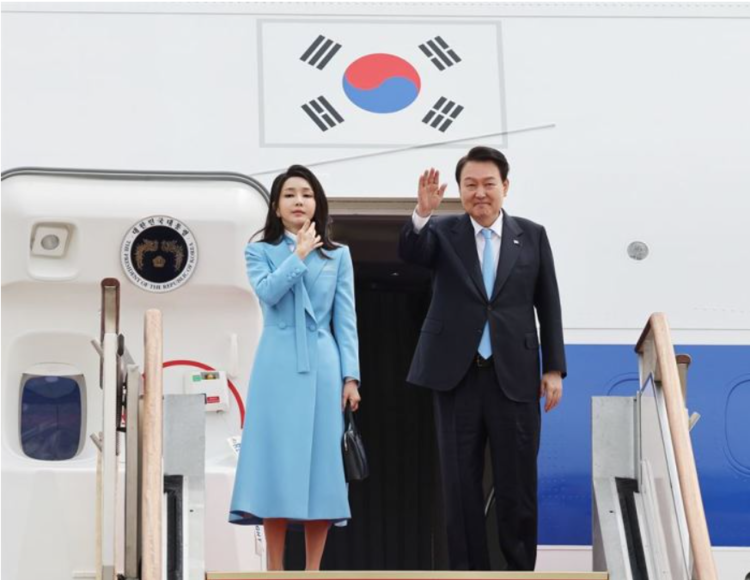 <strong>South Korean president Yoon Suk Yeol is on six days state visit to the US to hold a summit with U.S. President Joe Biden and commemorate the 70th anniversary of the two countries' Bilateral alliance.</strong>