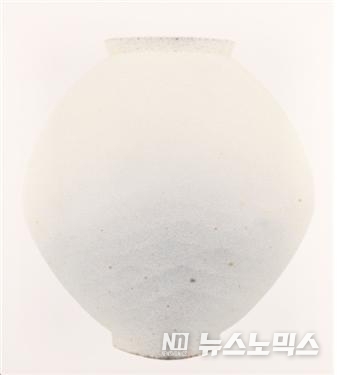 최영욱, ,Karma 20242-1, 76x70cm, mixed media on canvas, 2024