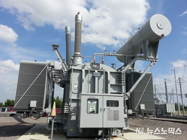 미국 송전망에 설치된 효성중공업 765kV 초고압 변압기
